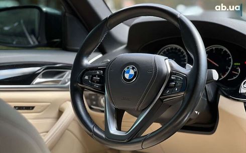 BMW 5 серия 2017 - фото 14