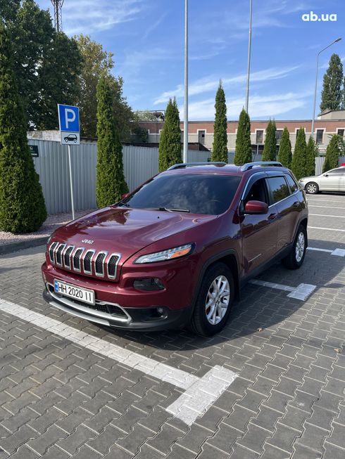 Jeep Cherokee 2015 красный - фото 17