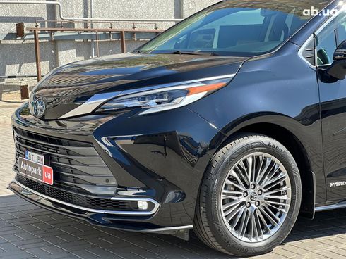 Toyota Sienna 2021 черный - фото 6
