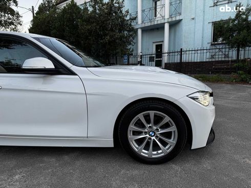 BMW 3 серия 2016 белый - фото 15