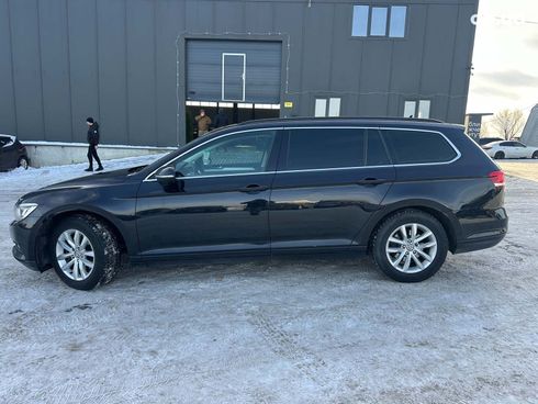 Volkswagen Passat 2018 черный - фото 3