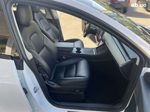 Tesla Model Y 2022 - фото 14