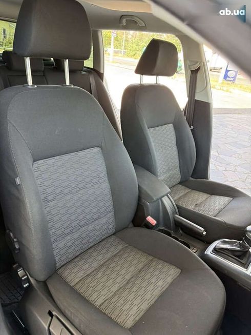 Skoda Octavia 2011 - фото 22
