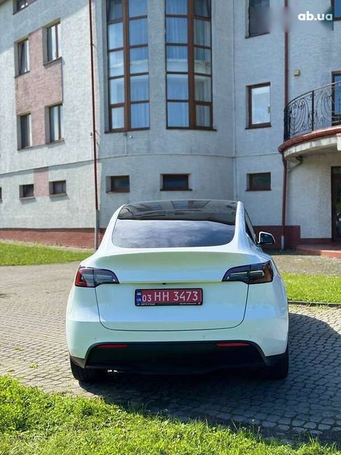 Tesla Model Y 2021 - фото 6
