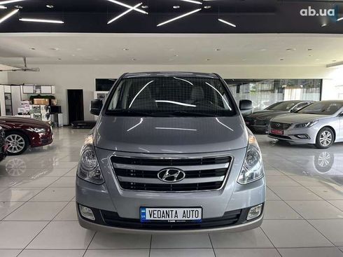 Hyundai H-1 2016 - фото 2