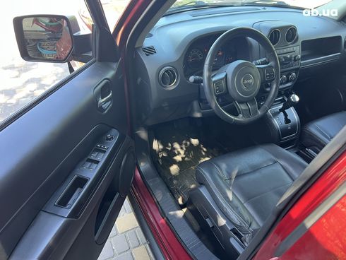 Jeep Patriot 2016 красный - фото 4