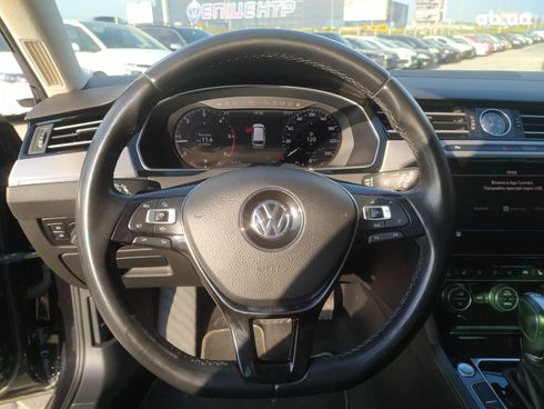 Volkswagen Passat 2019 черный - фото 34