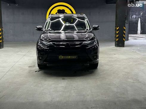 Mitsubishi Outlander 2016 - фото 2