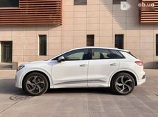 Продаж вживаних Audi Q4 e-tron 2024 року - купити на Автобазарі