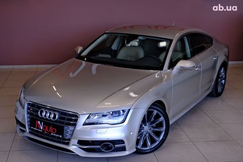 Audi A7 2011 бежевый - фото 2