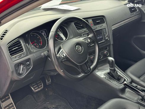 Volkswagen Golf 2016 красный - фото 15