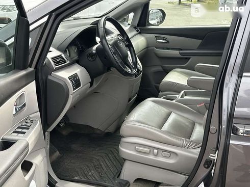 Honda Odyssey 2015 - фото 12