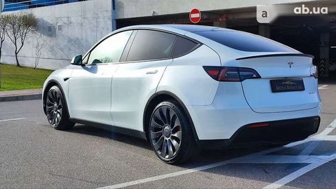 Tesla Model Y 2020 - фото 10