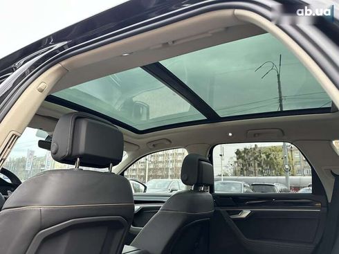 Volkswagen Touareg 2020 - фото 25