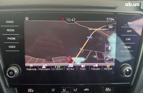 Skoda Octavia 2018 - фото 23