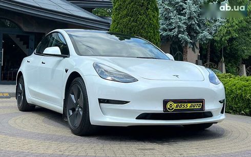 Tesla Model 3 2022 - фото 9