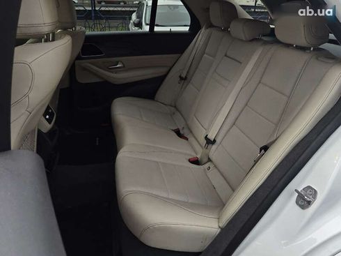 Mercedes-Benz GLE-Class 2019 - фото 12