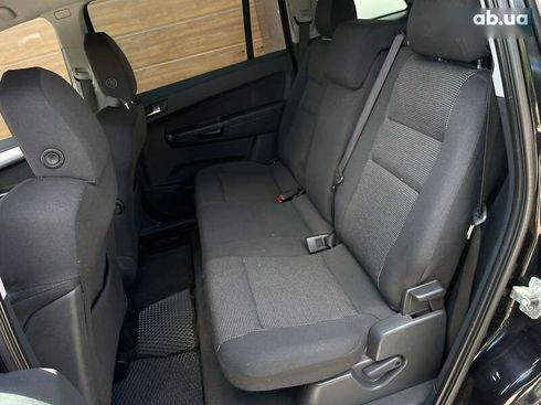 Opel Zafira 2009 - фото 27