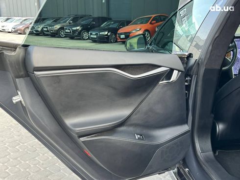 Tesla Model S 2019 серый - фото 26