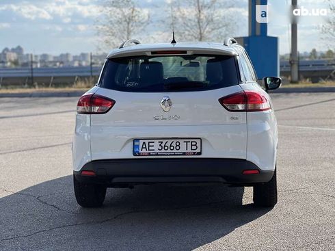 Renault Clio 2014 - фото 26