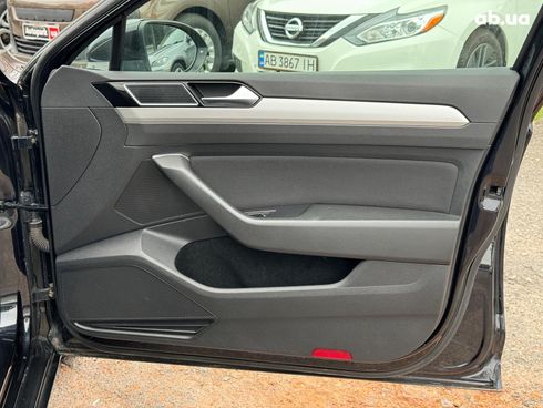 Volkswagen Passat 2015 черный - фото 73