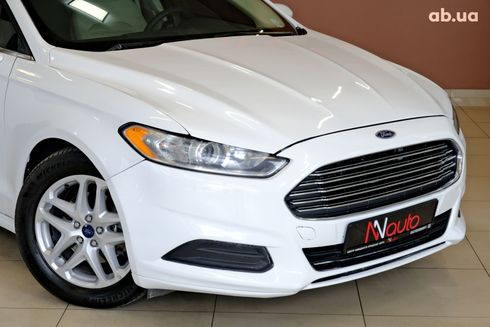 Ford Fusion 2017 белый - фото 3