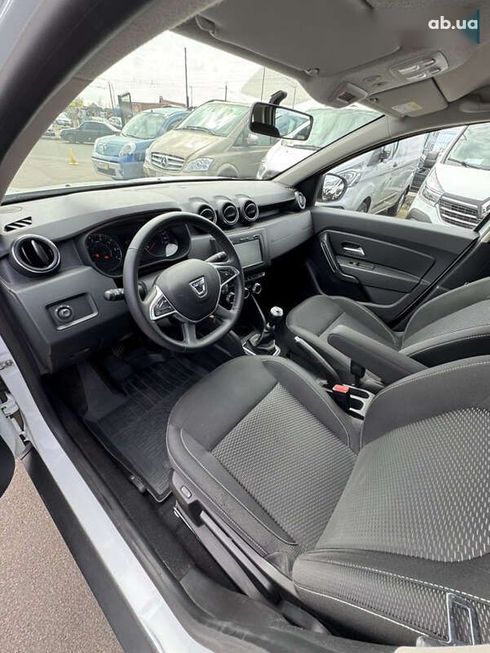 Dacia Duster 2020 - фото 16