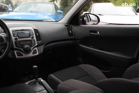 Hyundai i30 2011 - фото 14