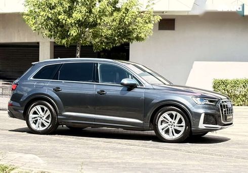 Audi SQ7 2021 - фото 19
