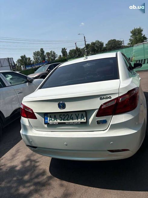 Changan Eado 2017 - фото 10