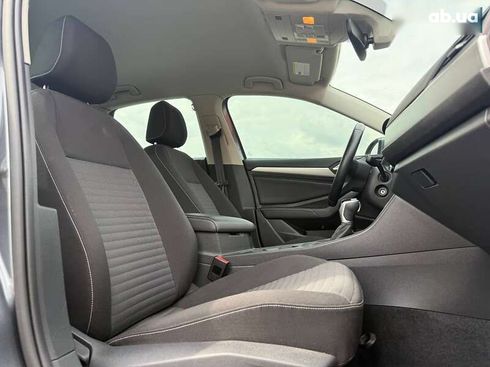 Volkswagen Jetta 2022 - фото 12