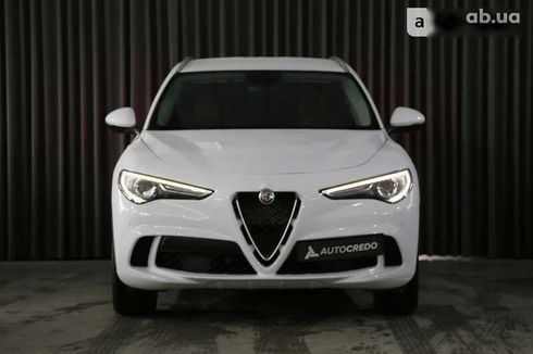 Alfa Romeo Stelvio 2017 - фото 2