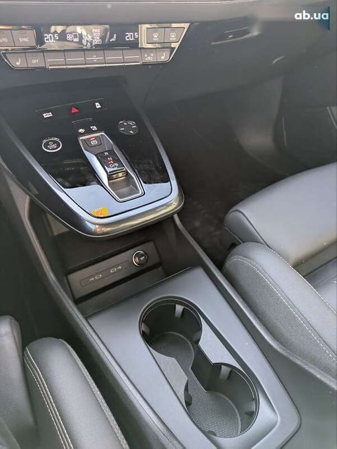 Audi Q4 e-tron 2023 - фото 18