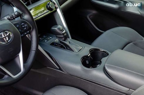 Toyota Venza 2021 - фото 27