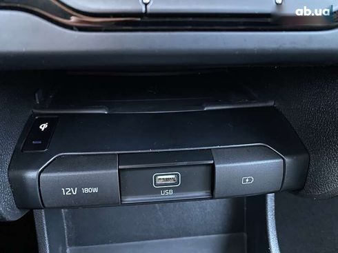 Kia Niro 2021 - фото 10