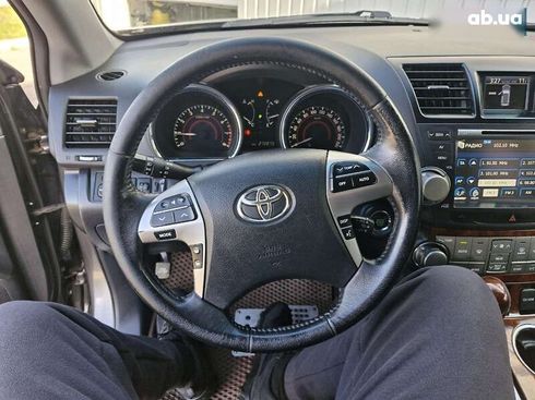 Toyota Highlander 2011 - фото 20