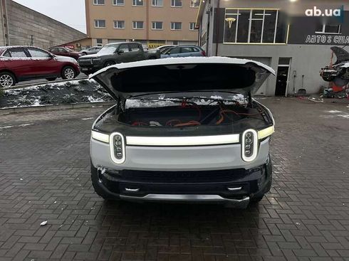 Rivian R1S 2023 - фото 9