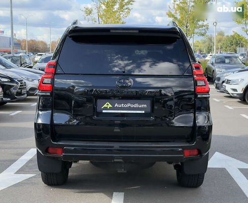 Toyota Land Cruiser Prado 2020 - фото 10