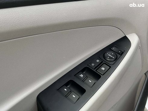Hyundai Tucson 2017 серый - фото 34