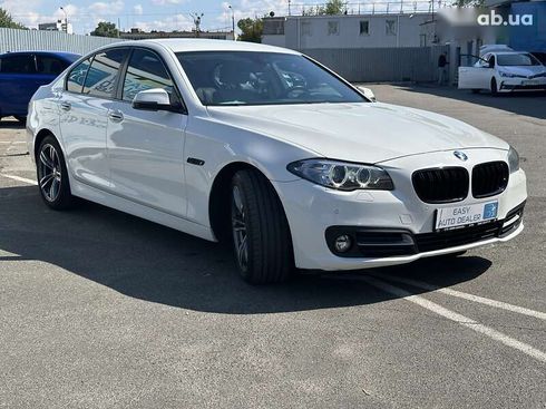 BMW 5 серия 2016 - фото 3