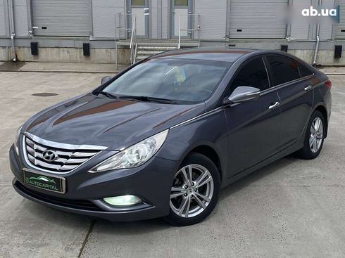 Hyundai Sonata 2011 - фото 2