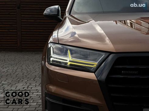 Audi Q7 2017 - фото 14
