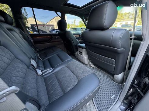 Lexus LX 2005 - фото 22