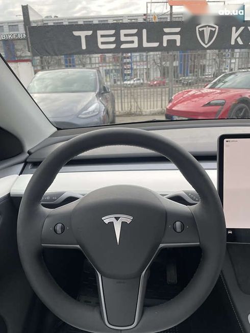 Tesla Model Y 2024 - фото 22