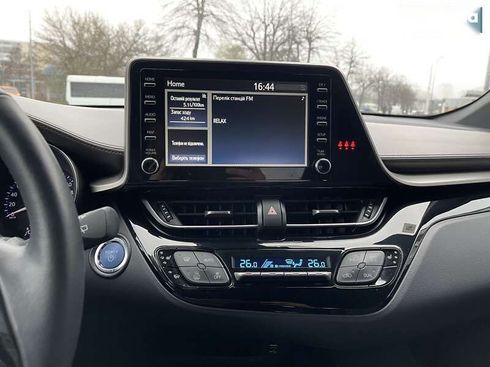 Toyota C-HR 2022 - фото 17