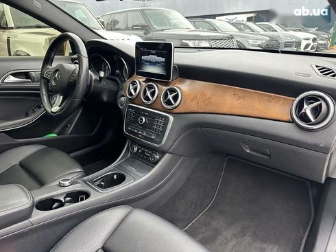 Mercedes-Benz GLA-Класс 2016 - фото 29