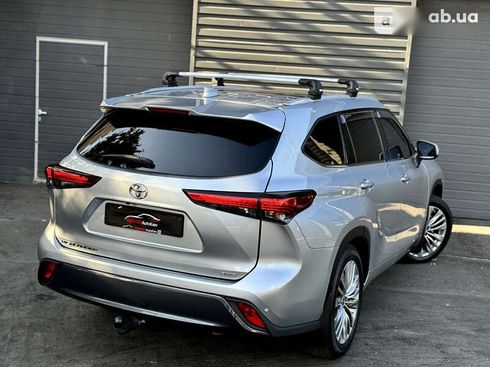 Toyota Highlander 2022 - фото 14