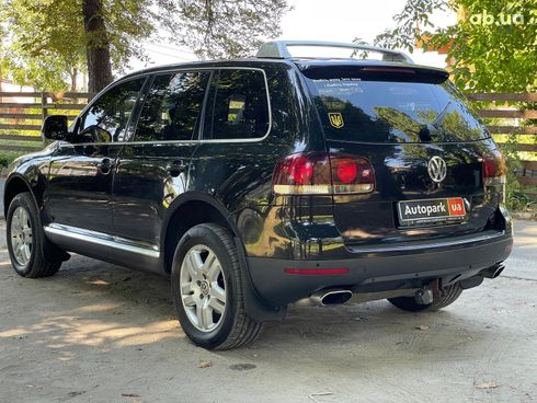 Volkswagen Touareg 2008 черный - фото 13