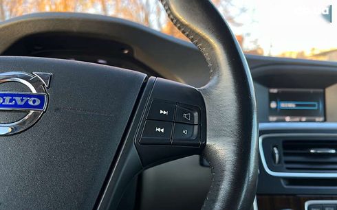 Volvo S60 2011 - фото 10