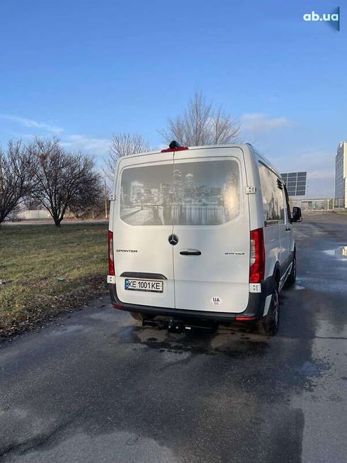 Mercedes-Benz Sprinter 2019 - фото 6